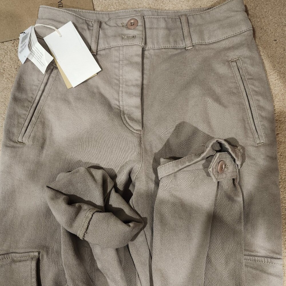 Aritzia modern cargo